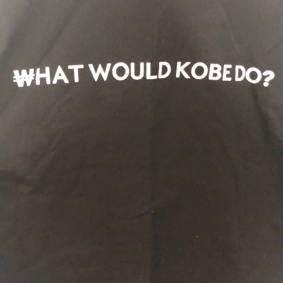 What would Kobe do tshirt tee black medium❤️💜 - Picture 2 of 3